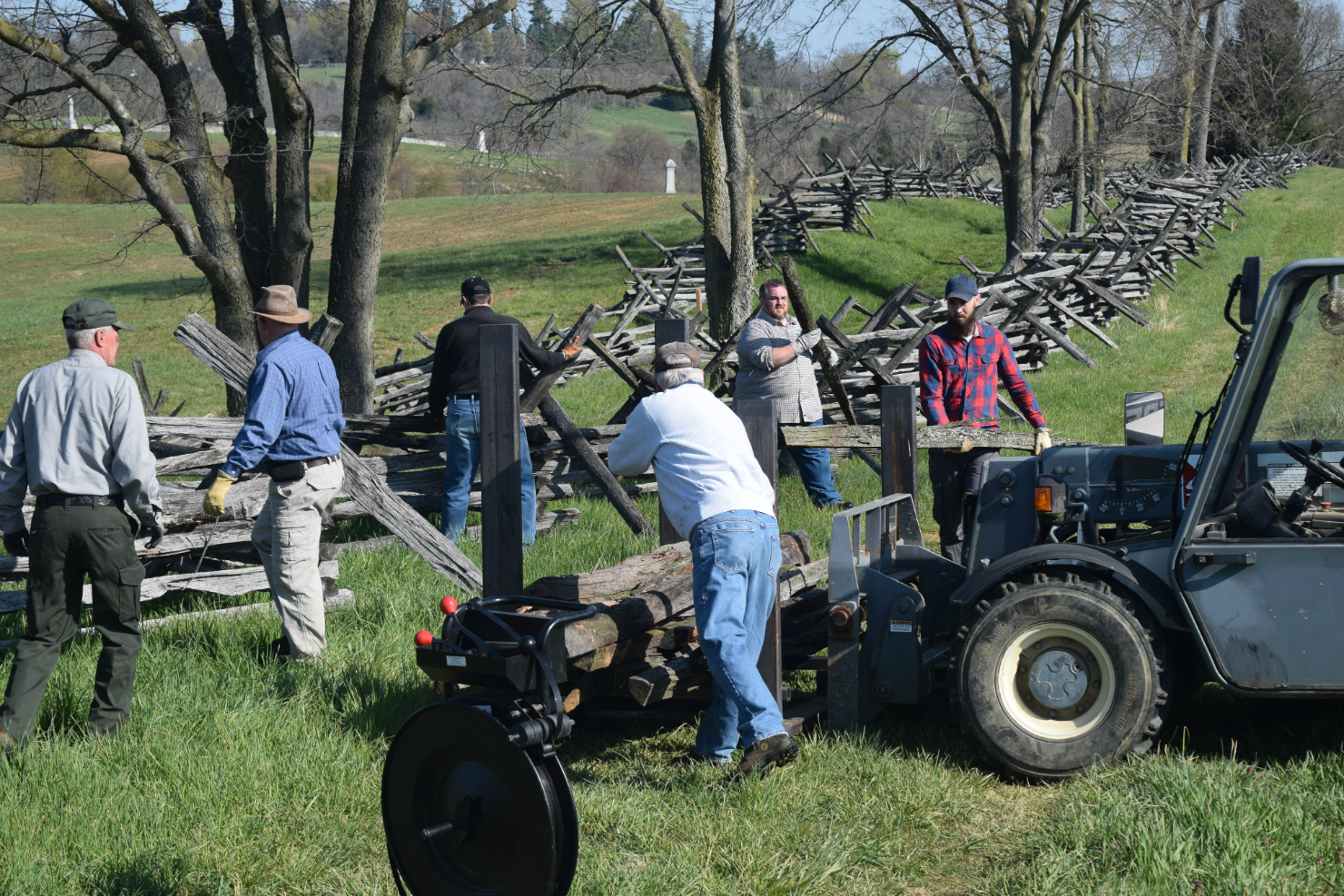 Image showing workers at an antietam cleanup