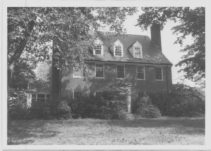 Glenn Dale Hospitals Doctor's residence at the southwest