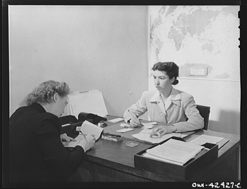 Image of workers at the UN Relief & Rehabilitation Administration training center at the University of Maryland in College Park, MD in 1944