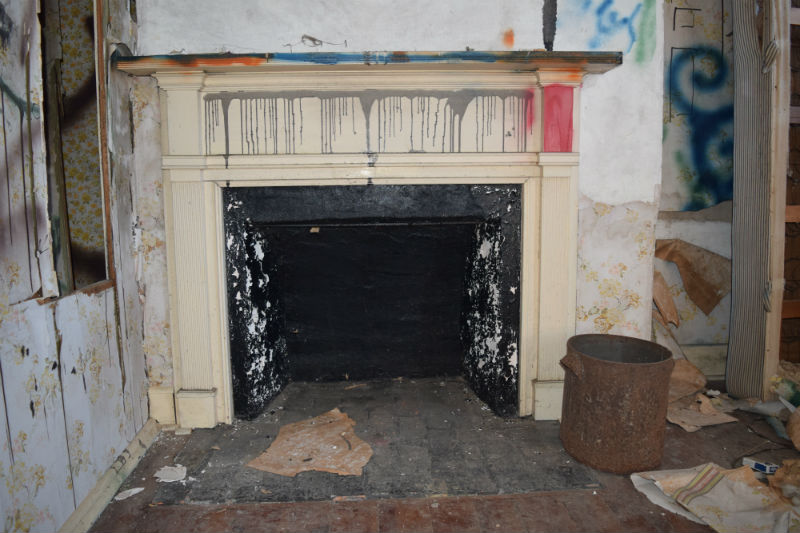 Image of Shafer Farm Fireplace