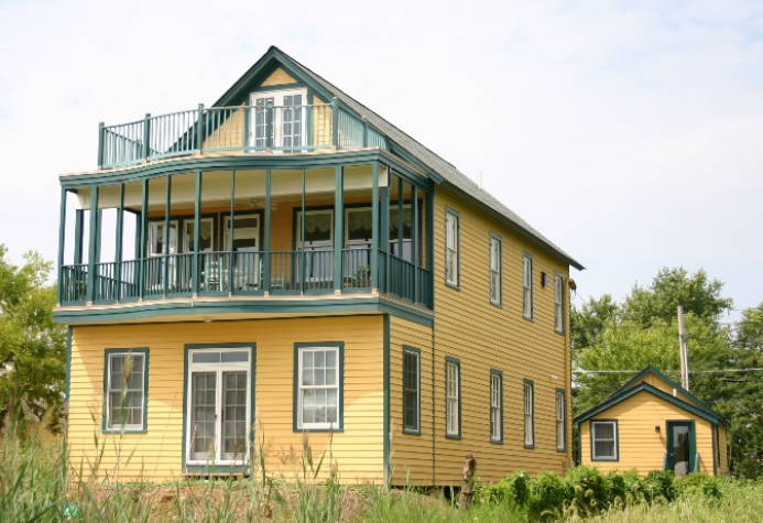 Residential tax credit project in Oxford, Maryland. Photo from Encore Sustainable Design.