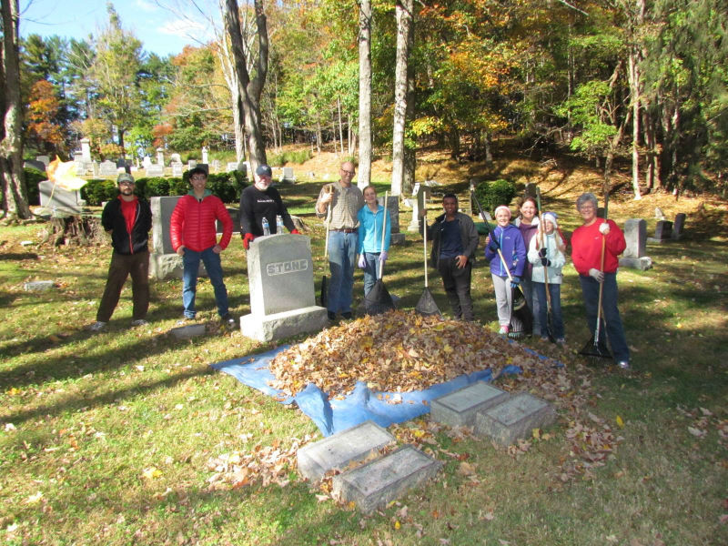 Volunteers at Rockville Cemetery, 2016.