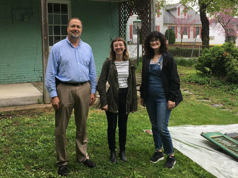 Mayor Neal Roop with Michelle Eshelman and Elly Cowan, 2017.