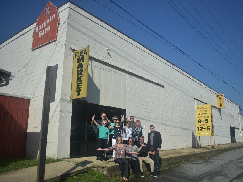 charles-county-tobacco-warehouses-group-photo-six-to-fix-2018-800