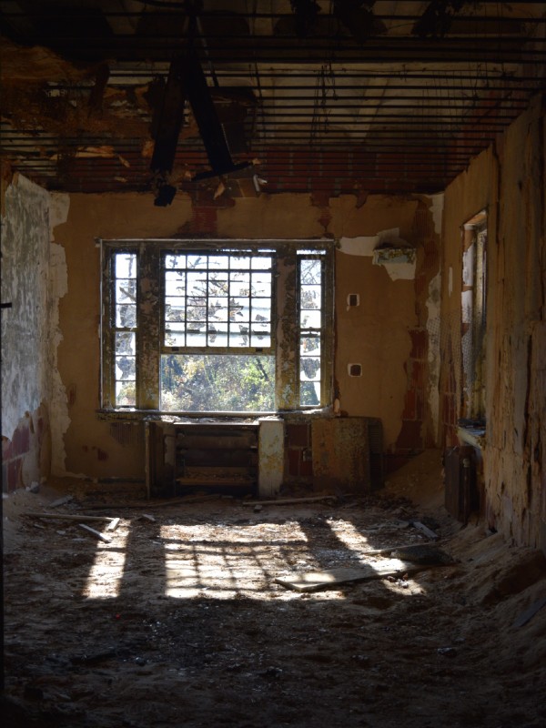 Interior view of Glenn Dale Hospital, 2017.