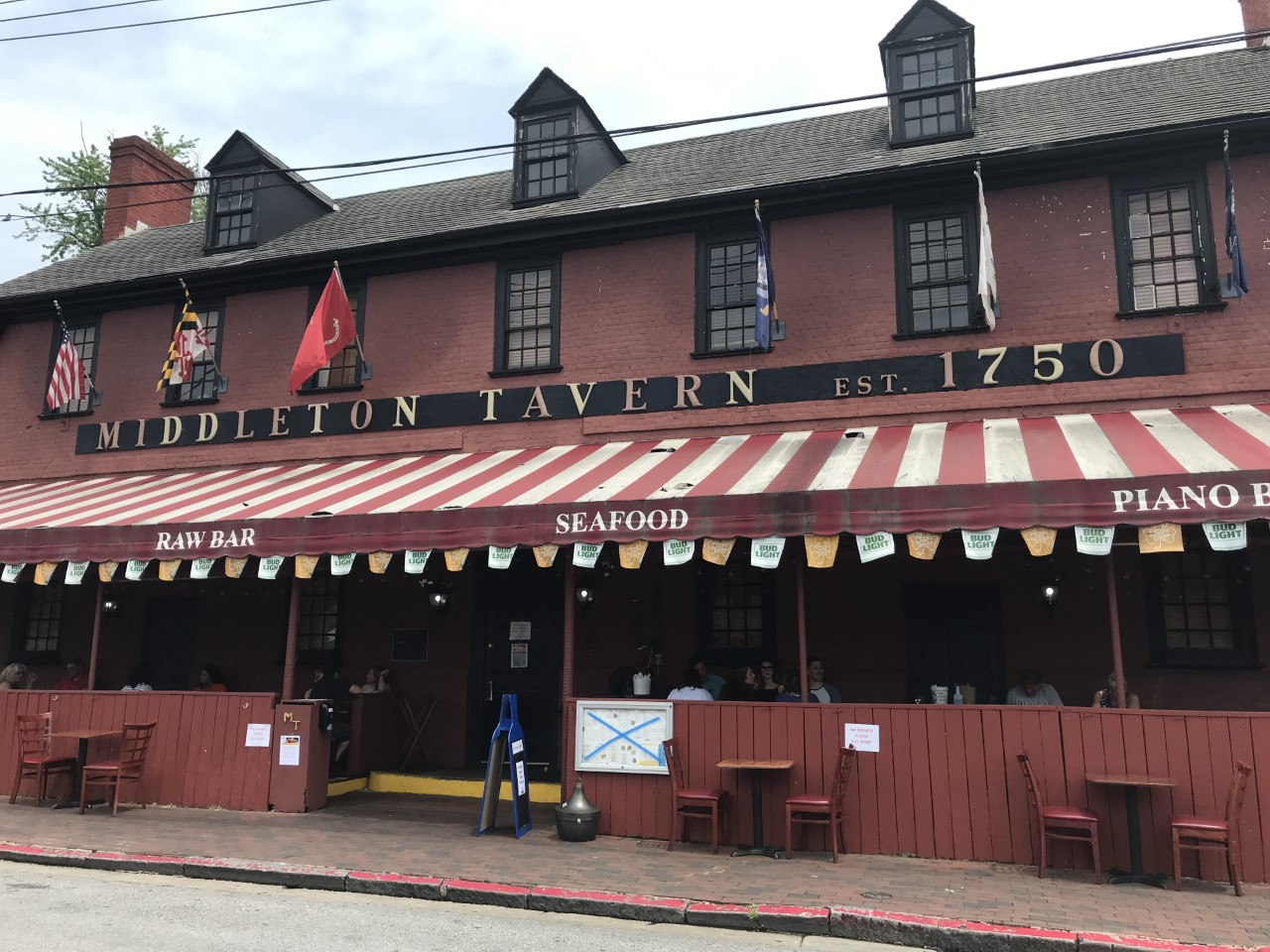 Maryland Road Trip Stop at the Middleton Tavern in Annapolis Maryland